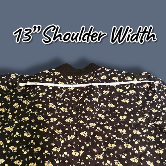 ✨HP✨EUC Vernacular Floral Back/Yellow Puff Sleeve Varsity Jacket. Small - Picture 6 of 13